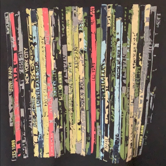 DKNY Jeans Tee - Picture 4 of 5